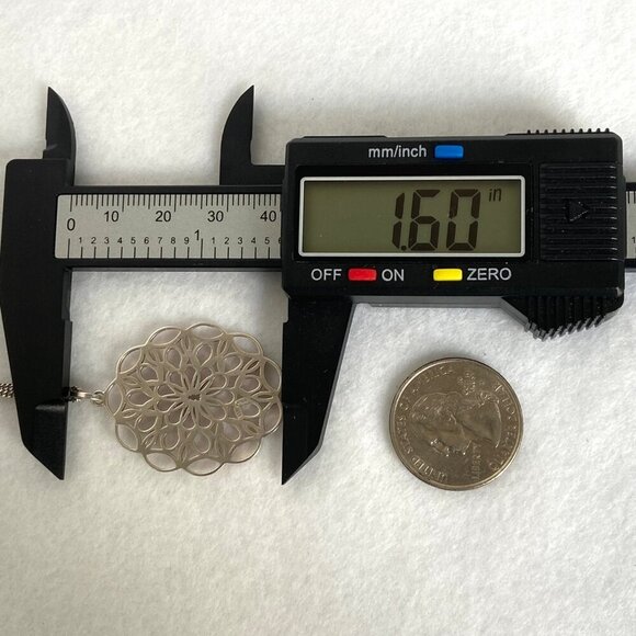 Sterling Silver 925 Oval Pierced Filigree Scrollwork Pendant Necklace 17.5" - Picture 14 of 16